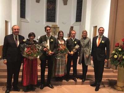 Gruppenfoto am Adventskonzert in der Christuskirche Mitteltal