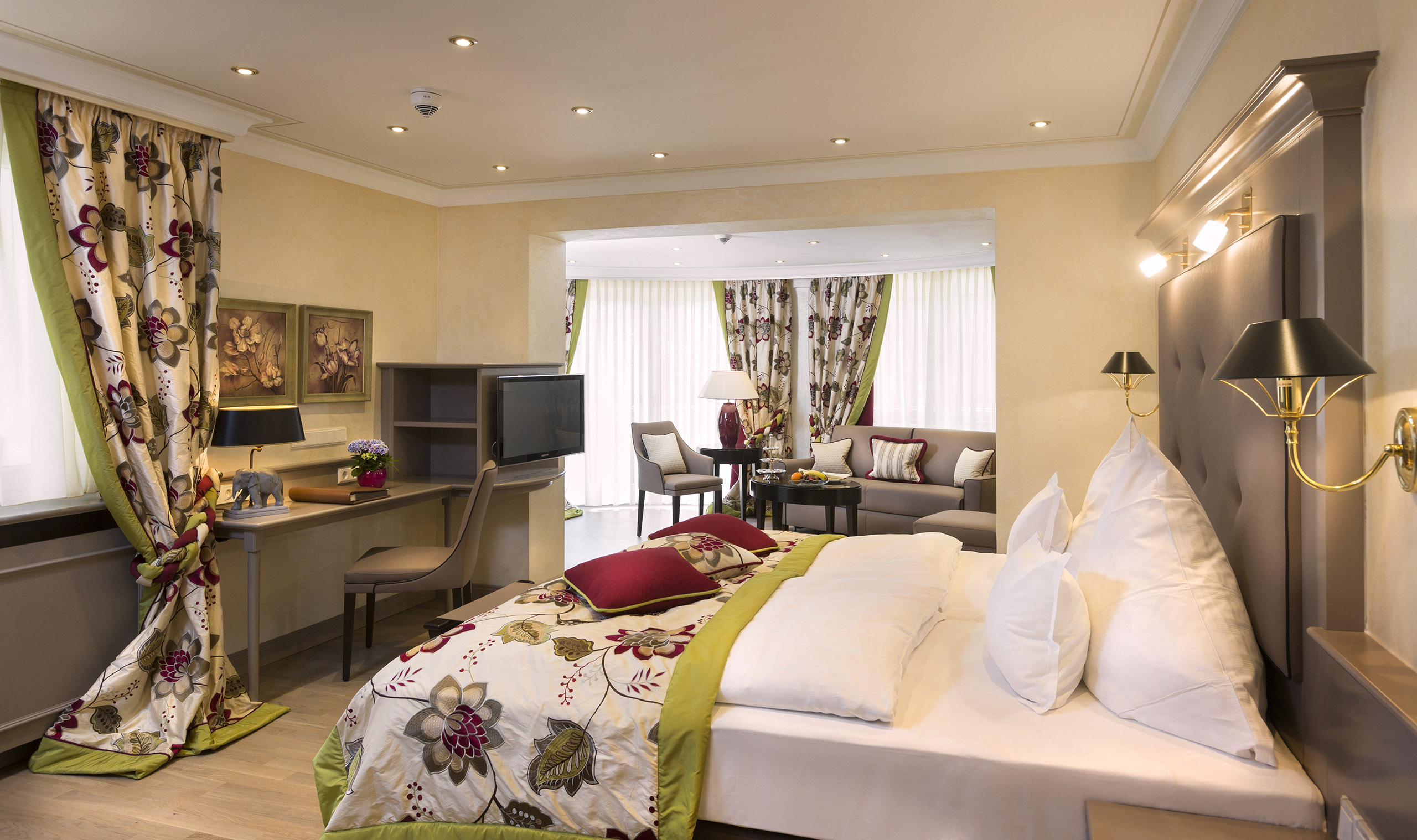 Einblick in den Wohn- und Schlafbereich des Familien Appartements "Orspach I" im Haupthaus