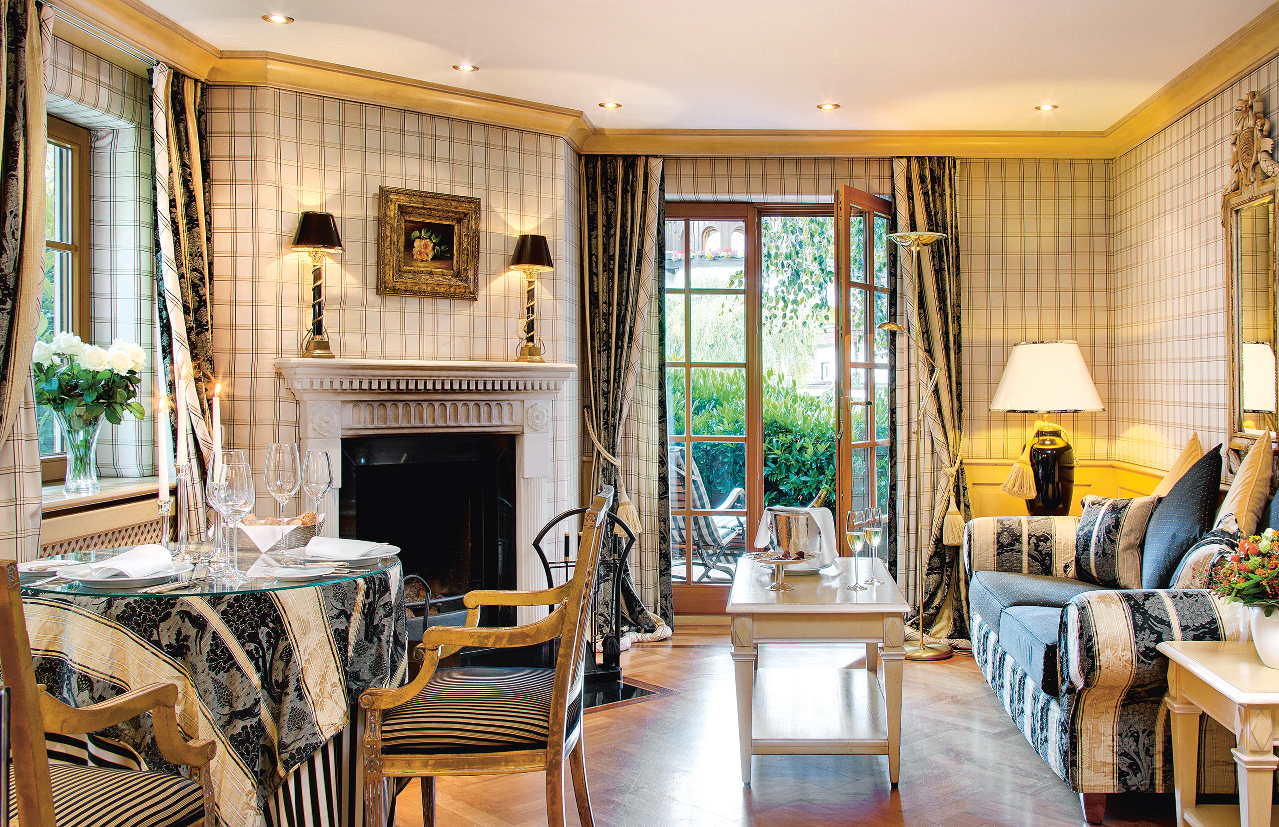 [Translate to français:] 